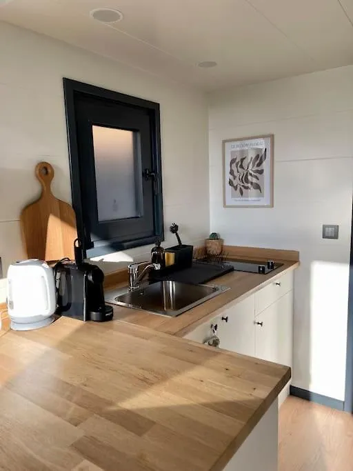 Tiny House With Sauna & Jacuzzi Near Amsterdam Vijfhuizen 0*,