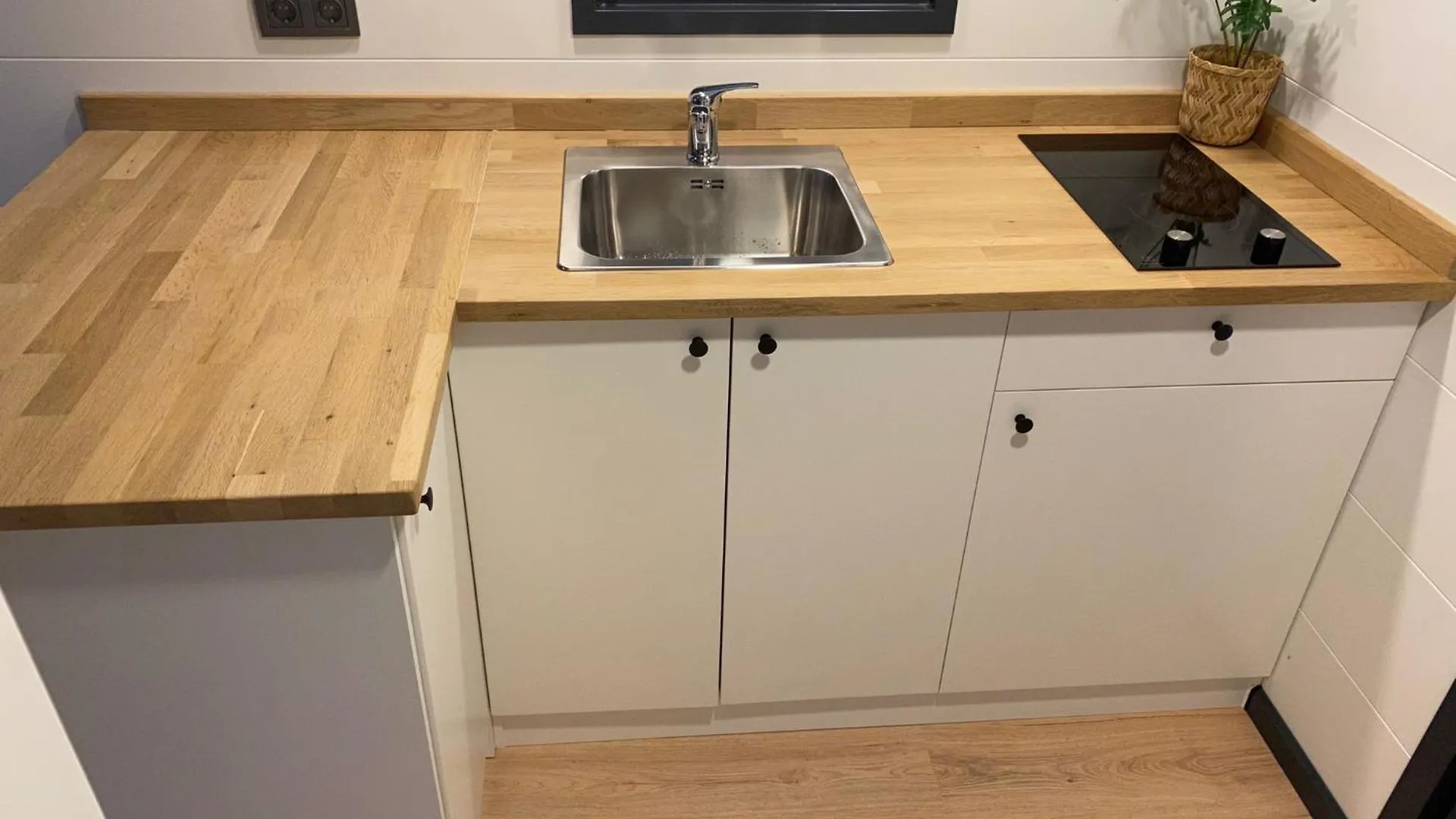 Holiday home Tiny House With Sauna & Jacuzzi Near Amsterdam Vijfhuizen