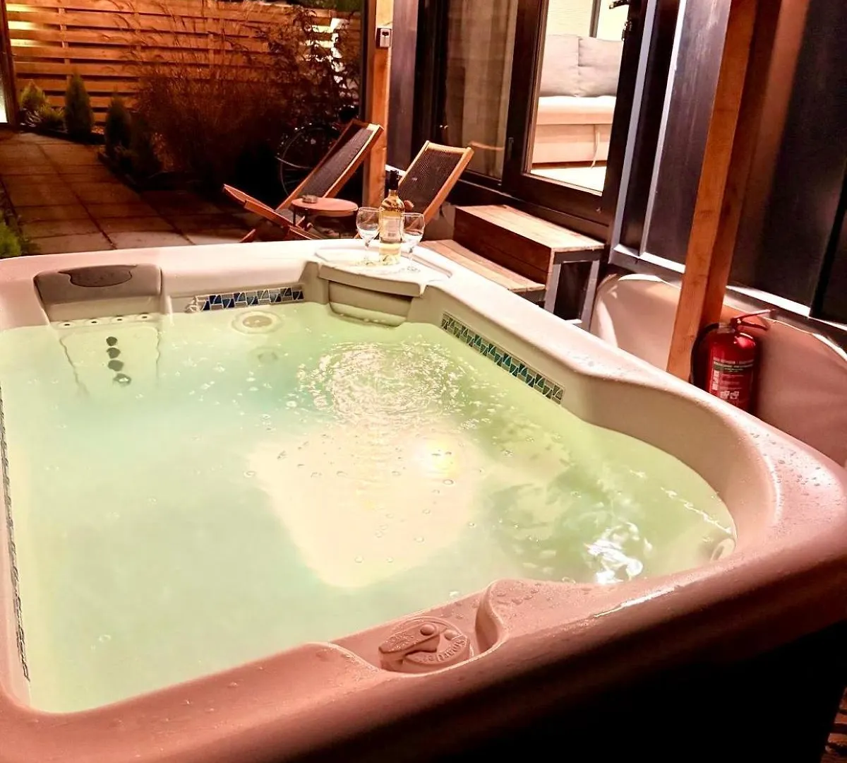 Tiny House With Sauna & Jacuzzi Near Amsterdam Vijfhuizen 0*,