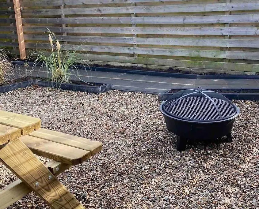 Tiny House With Sauna & Jacuzzi Near Amsterdam Vijfhuizen 0*,  荷兰